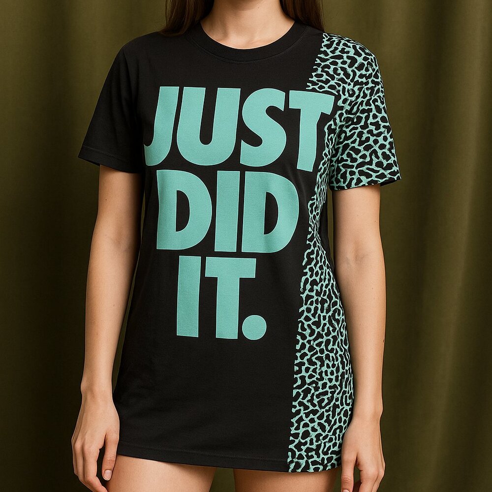 "JUST DID IT" T-Shirt With Animal Print Size: S